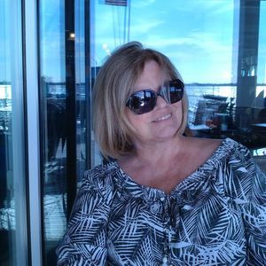 Meet your Posher, Jackie